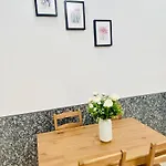 Modern Spacious In Center 公寓 布拉格